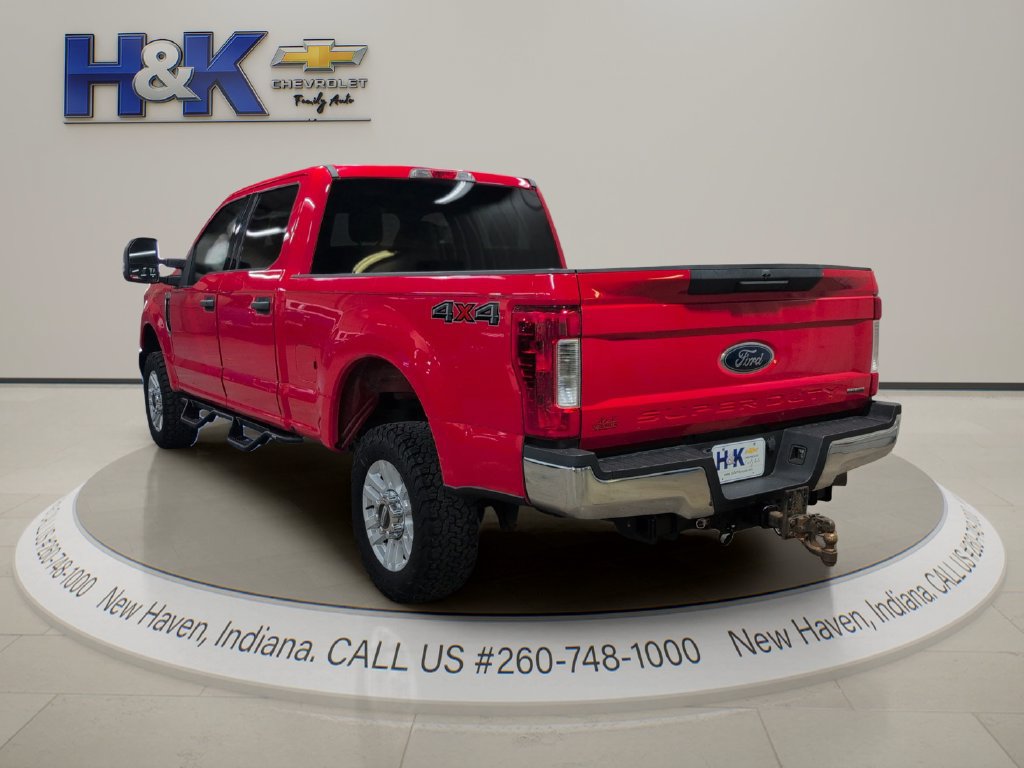 Used 2017 Ford F250 XLT AWD/4WD image 4