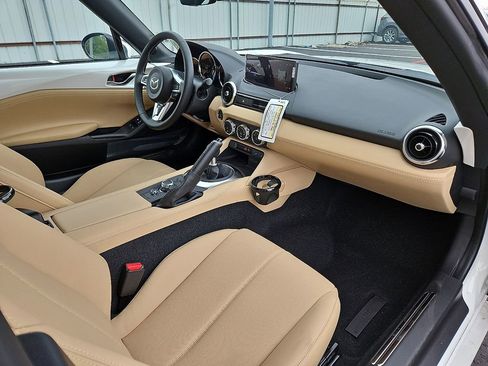 New 2025 MAZDA MX-5 Miata Grand Touring w/ Weather Package RWD image 12