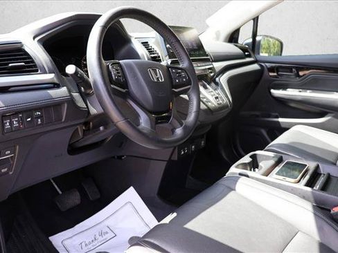 Used 2025 Honda Odyssey Touring image 10