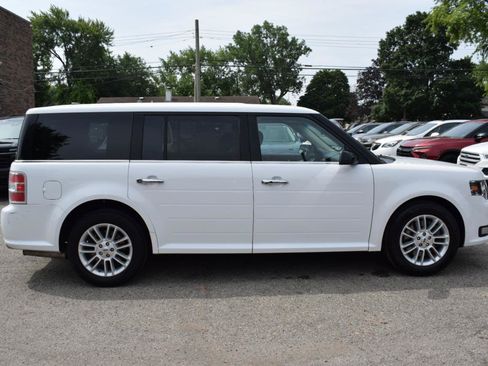 Used 2019 Ford Flex SEL w/ Equipment Group 202A AWD/4WD image 5