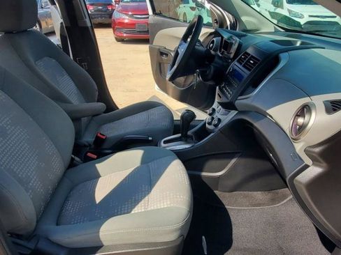 Used 2016 Chevrolet Sonic LS FWD image 15
