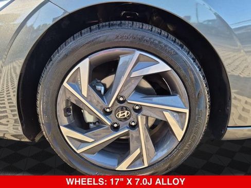Used 2024 Hyundai Elantra Limited FWD image 10