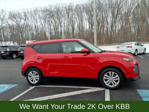Used 2020 Kia Soul LX image 5