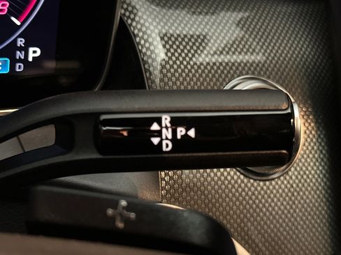 Used 2026 Mercedes-Benz GLC 300 image 16