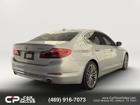 Used 2018 BMW 530i RWD image 3