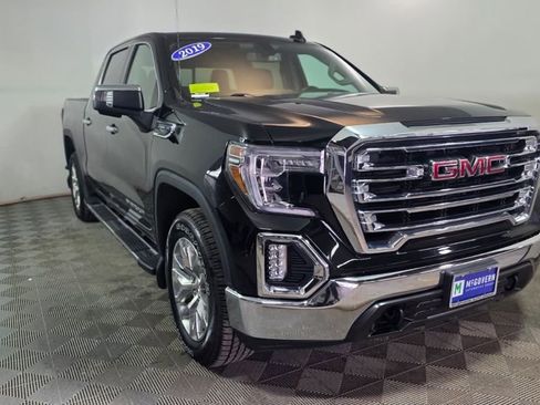 Used 2019 GMC Sierra 1500 SLT w/ SLT Premium Package AWD/4WD image 9