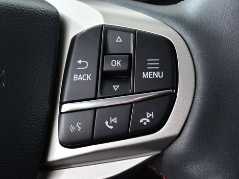 New 2026 Ford Explorer Active w/ Active Comfort Package image 35