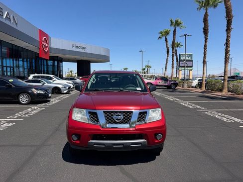 Used 2019 Nissan Frontier SV RWD image 2
