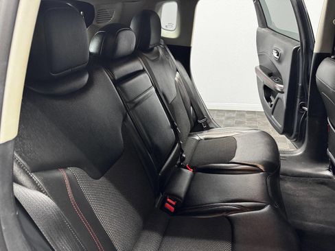 Used 2018 Jeep Compass Trailhawk w/ Safe & Security Group image 48