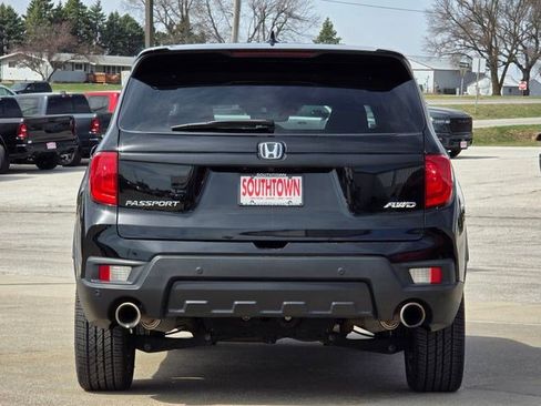Used 2023 Honda Passport EX-L image 7