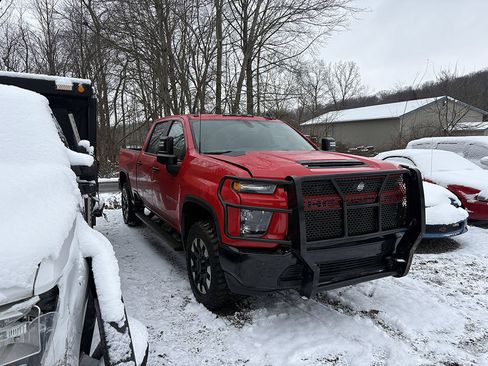 Used 2020 Chevrolet Silverado 2500 Custom w/ Custom Value Package AWD/4WD image 4