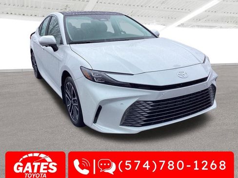 New 2026 Toyota Camry Hybrid AWD/4WD image 1