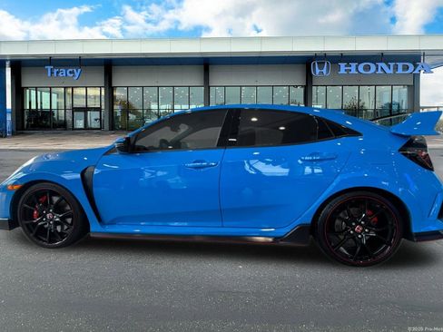 Used 2021 Honda Civic Type R image 11
