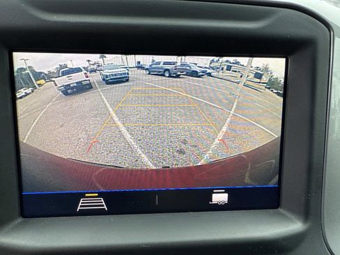 Used 2020 Chevrolet Silverado 1500 Custom w/ Custom Value Package image 23