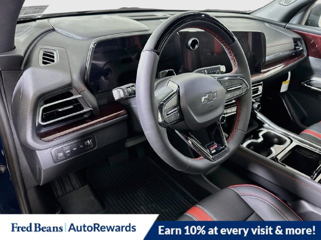 New 2027 Chevrolet Traverse RS w/ LPO, Floor Liner Package AWD/4WD image 7