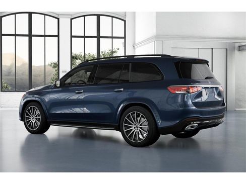 New 2026 Mercedes-Benz GLS 580 4MATIC image 30