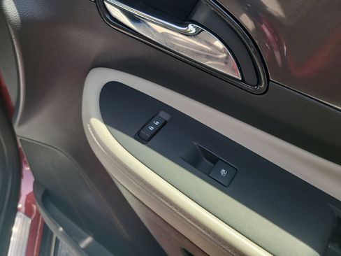 Used 2018 Buick Encore Sport Touring w/ Safety Package FWD image 28