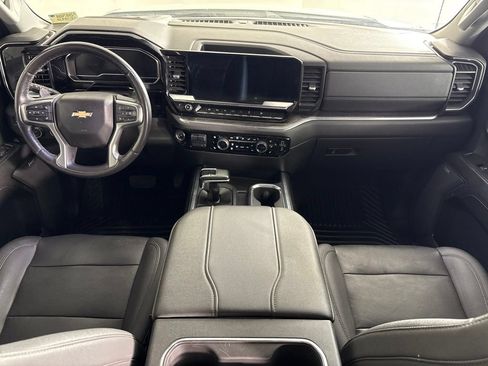 Used 2023 Chevrolet Silverado 1500 LTZ AWD/4WD image 20