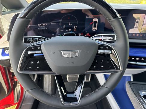 New 2026 Cadillac Optiq Sport 2 image 30