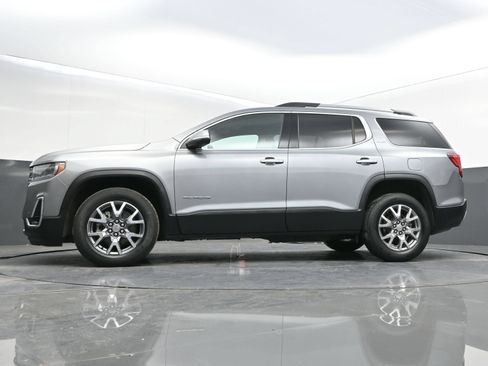 Certified 2023 GMC Acadia SLT w/ Technology Package AWD/4WD image 44