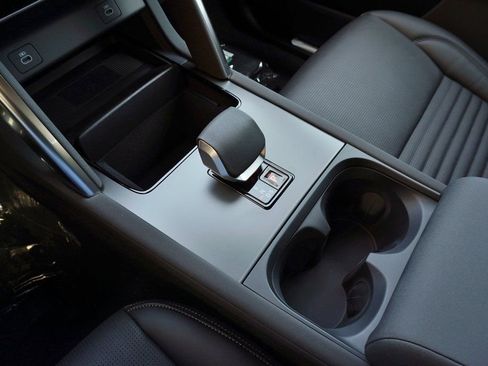 New 2026 Land Rover Discovery Sport Landmark AWD/4WD image 27