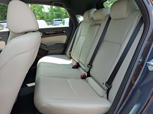 Certified 2023 Honda Civic Sport Touring image 9