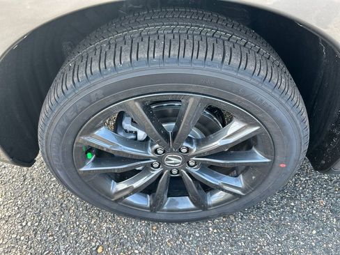 New 2026 Acura RDX SH-AWD image 12