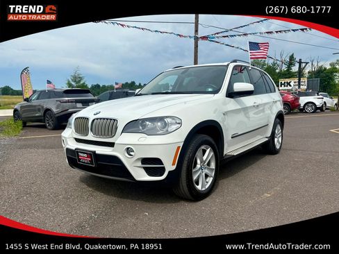 Used 2011 BMW X5 xDrive35d AWD/4WD image 1