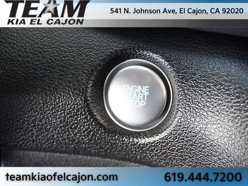 Used 2023 Hyundai Santa Fe SEL FWD image 27