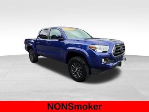 Used 2023 Toyota Tacoma SR5 image 9