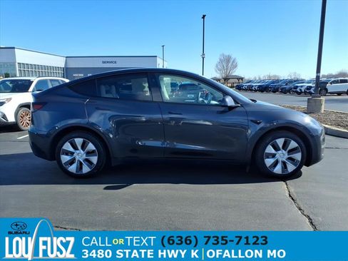 Used 2024 Tesla Model Y Long Range image 27