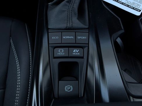 New 2026 Toyota Camry SE FWD image 21