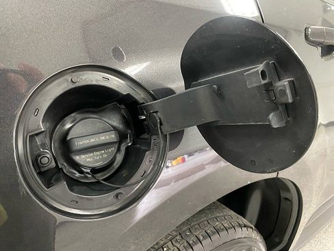 Used 2013 Chevrolet Equinox LT w/ Driver Convenience Package image 28