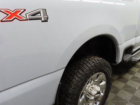 Used 2025 Ford F350 Lariat image 33