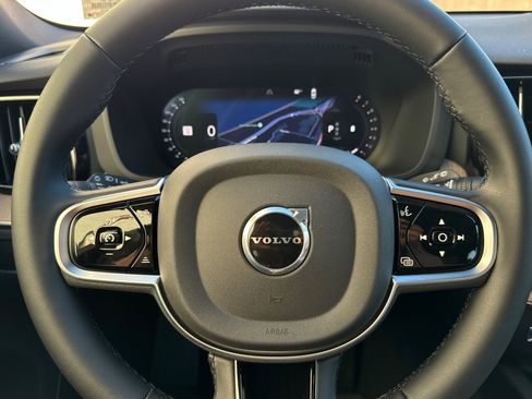 New 2026 Volvo XC60 B5 Plus w/ Climate Package image 20