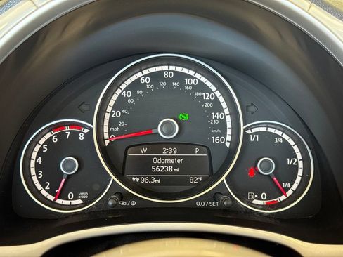 Used 2015 Volkswagen Beetle 1.8T FWD image 10