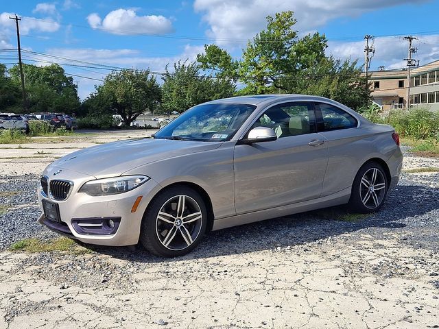 Used 2017 BMW 230i xDrive Coupe AWD/4WD image 4