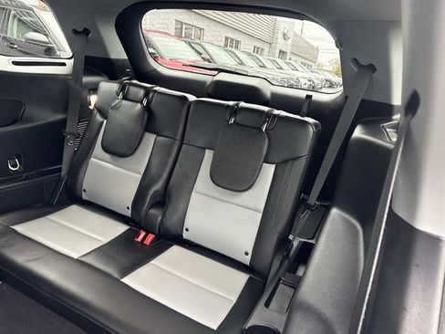 Certified 2023 Ford Explorer XLT w/ Equipment Group 202A image 9