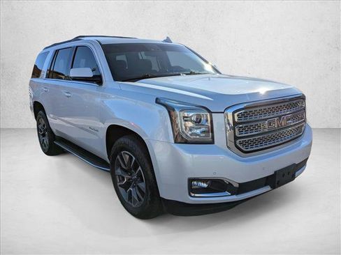 Used 2016 GMC Yukon SLT w/ Open Road Package image 3