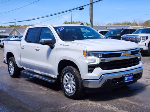 Used 2023 Chevrolet Silverado 1500 LT AWD/4WD image 7