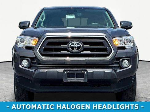 Used 2020 Toyota Tacoma SR5 w/ Technology Package AWD/4WD image 2