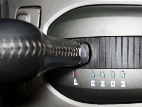 Used 2013 Chevrolet Camaro LT image 17