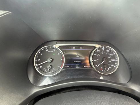 Used 2023 Nissan Sentra SV w/ All-Weather Package image 27