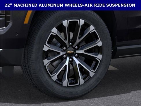 New 2026 Chevrolet Suburban High Country image 2