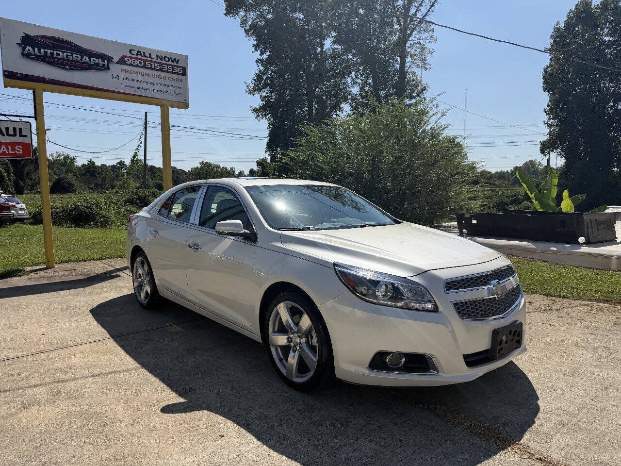 Used 2013 Chevrolet Malibu LTZ FWD image 3