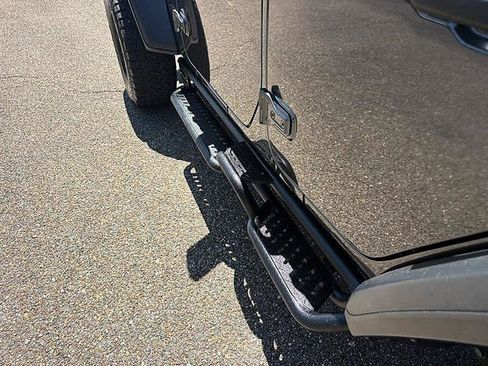 Used 2024 Jeep Wrangler Unlimited Sport AWD/4WD image 13
