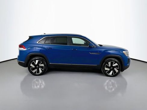 Used 2025 Volkswagen Atlas Cross Sport SEL AWD/4WD image 10