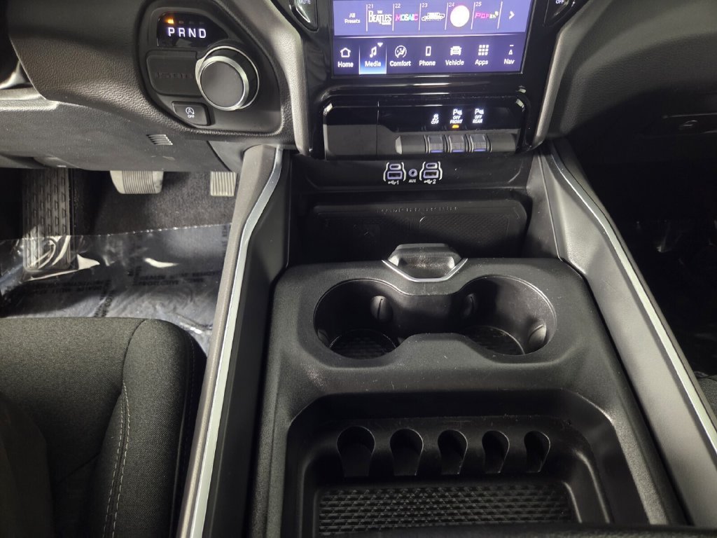 Used 2025 RAM 1500 Big Horn RWD image 14