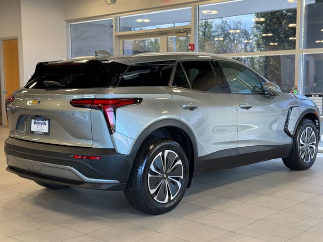Used 2024 Chevrolet Blazer EV LT AWD/4WD image 9