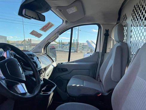 Used 2016 Ford Transit 250 130 Low Roof w/ Exterior Upgrade Package RWD image 9